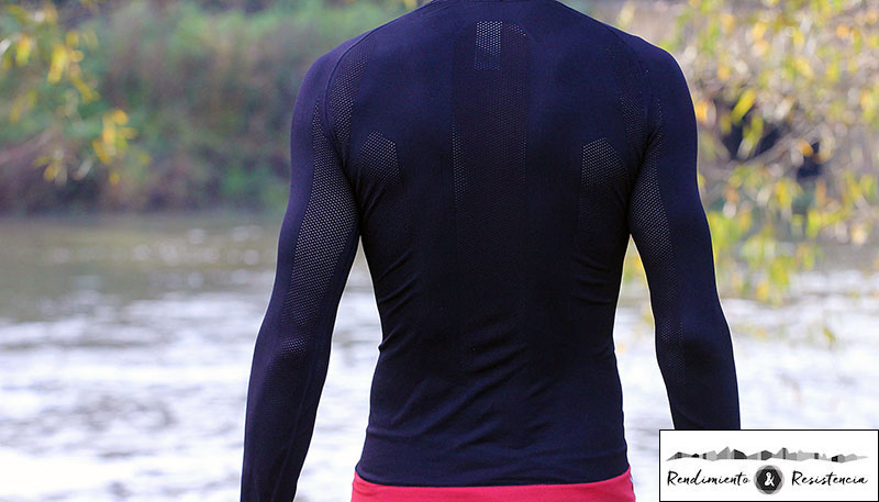 Camiseta térmica debajo maillot