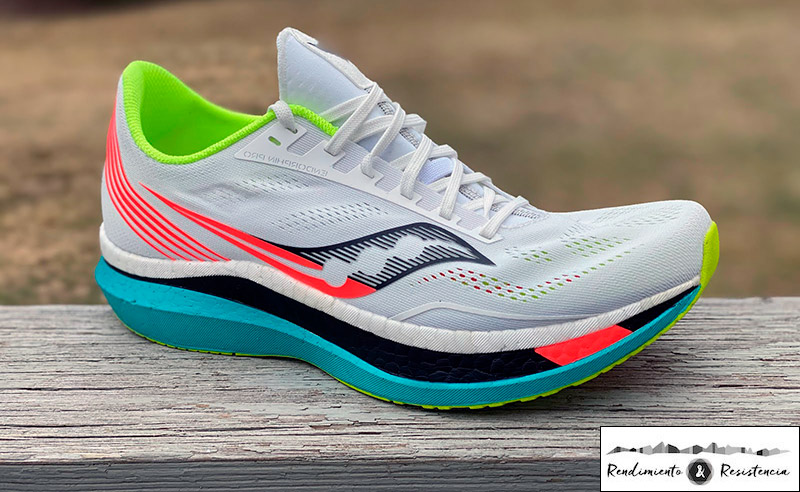 Usar la Saucony Endorphin Pro para entrenar